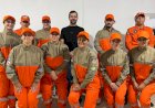 Prefeitura de Canarana entrega novos uniformes à equipe de enfermagem do Corpo de Bombeiros