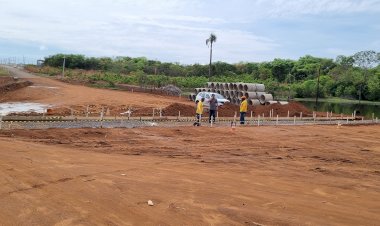 OBRA DE INTERLIGAÇÃO ENTRE BAIRROS AVANÇA EM CANARANA COM APOIO DO CODEMA