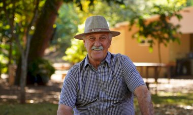 Do comércio à agricultura, para Arlindo Cancian o mais importante foi ter persistência e o apoio da família