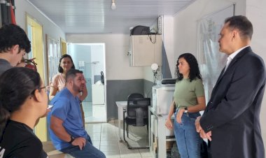 Juiz Carlos Eduardo realiza visita institucional à Delegacia de Polícia Civil de Canarana