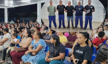 ESCOLA CÍVICO-MILITAR 31 DE MARÇO REALIZA APRESENTAÇÃO DO MODELO EDUCACIONAL AOS PAIS EM CANARANA