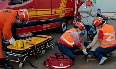 Acidente entre carro e motocicleta deixa duas pessoas feridas em Canarana