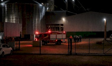 Bombeiros e Polícia Militar evitam tragédia após negociação com homem em crise em Canarana