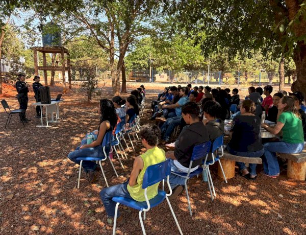 Polícia Militar realiza palestras sobre prevenção à violência contra a mulher em escolas de Canarana