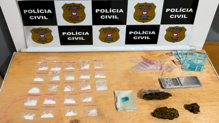 POLÍCIA CIVIL APREENDE DROGAS, DINHEIRO E BALANÇA DE PRECISÃO EM AÇÃO NO BAIRRO NOVA CANARANA