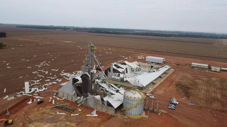 Vendaval causa destruição em vários pontos de Querência