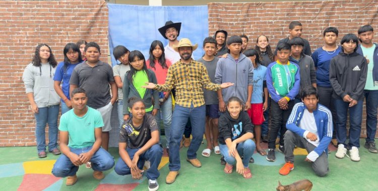 PROJETO “ZÉ BOTINA NA COMUNIDADE” LEVA CULTURA E ALEGRIA PARA A ZONA RURAL DE CANARANA