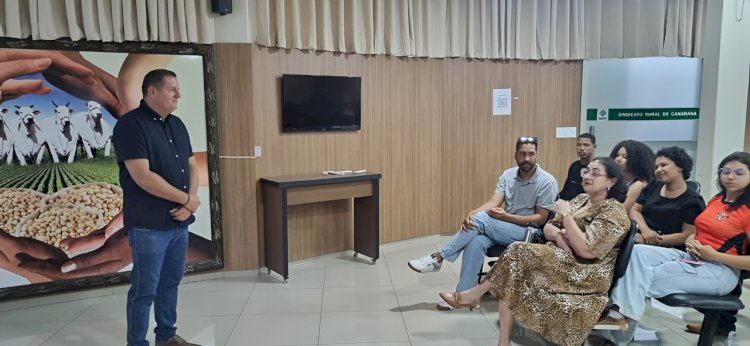 Alunos de Geografia da UFMT visitam Canarana e conhecem potencial econômico do município