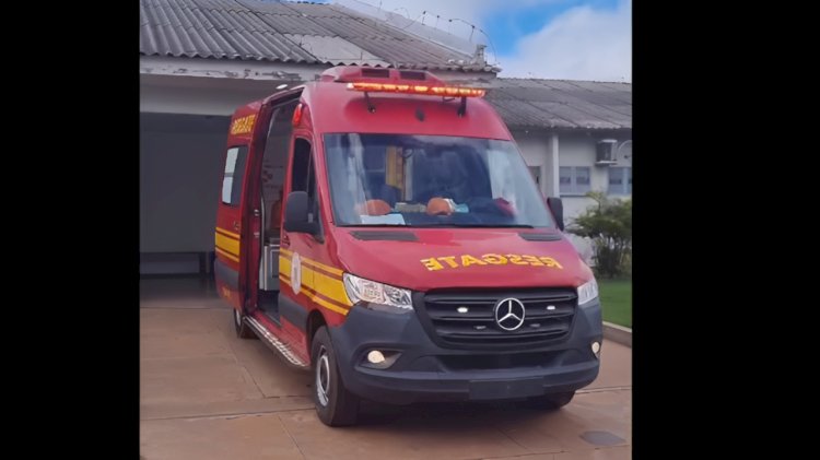 CRIANÇA É ATENDIDA PELO CORPO DE BOMBEIROS APÓS FERIMENTO NA CABEÇA EM ESCOLA