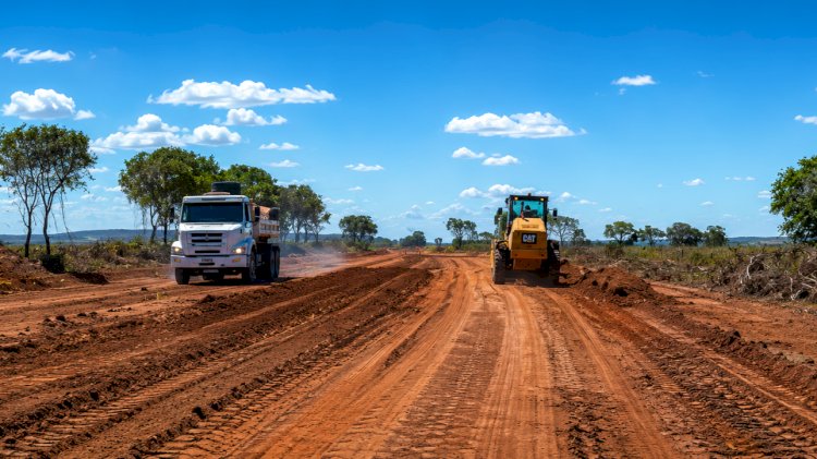 Obras da MT-326 seguem a todo vapor entre o Posto Tigrão e Nova Nazaré