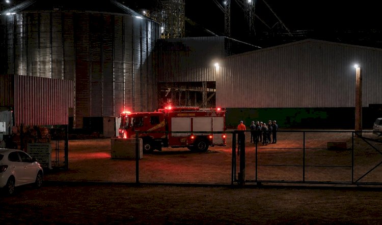 Bombeiros e Polícia Militar evitam tragédia após negociação com homem em crise em Canarana