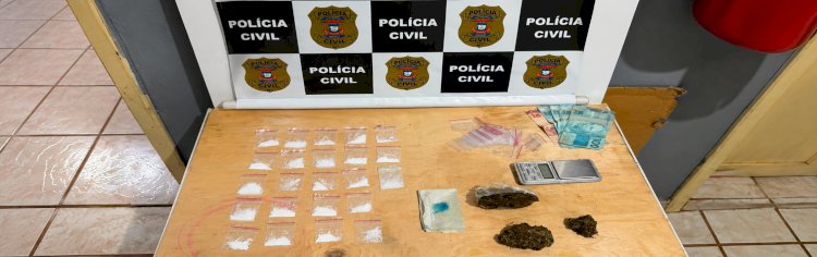 POLÍCIA CIVIL APREENDE DROGAS, DINHEIRO E BALANÇA DE PRECISÃO EM AÇÃO NO BAIRRO NOVA CANARANA